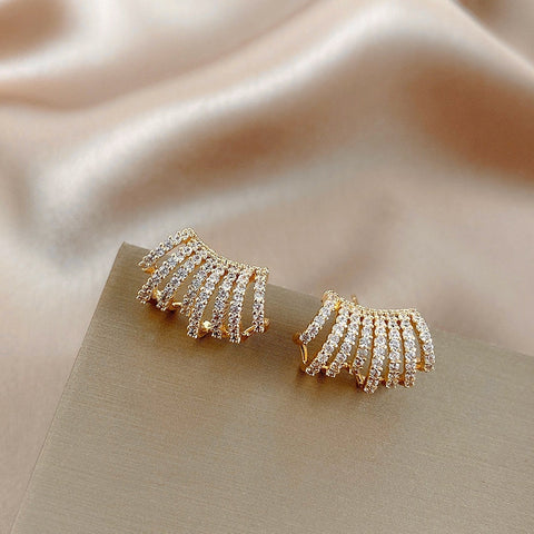 LATS 2022 New Design Irregular U-shaped Gold Color Earrings for Woman Korean Crystal Fashion Jewelry Unusual Accessories Girls