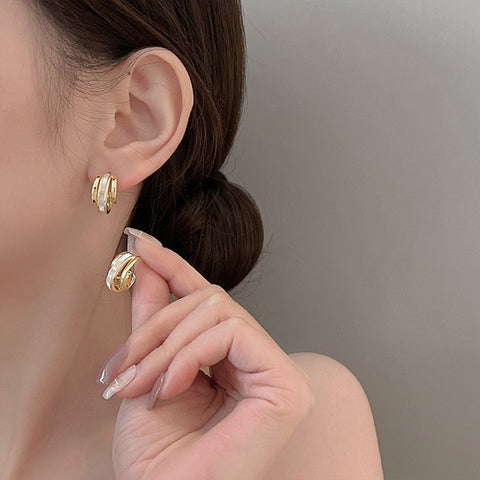 LATS 2022 New Design Irregular U-shaped Gold Color Earrings for Woman Korean Crystal Fashion Jewelry Unusual Accessories Girls