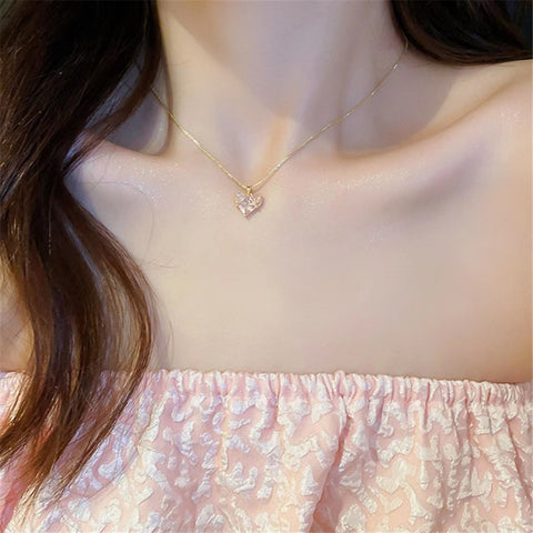 Zircon Clavicle Necklace