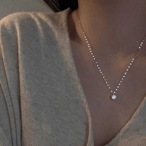 Zircon Clavicle Necklace