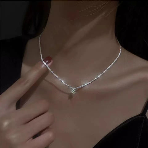 Zircon Clavicle Necklace